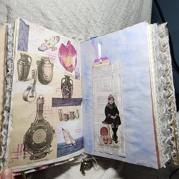 Black/White Lace/Victorian Junk Journal,  9.5 x 6 x2.5 - Picture 5 of 9